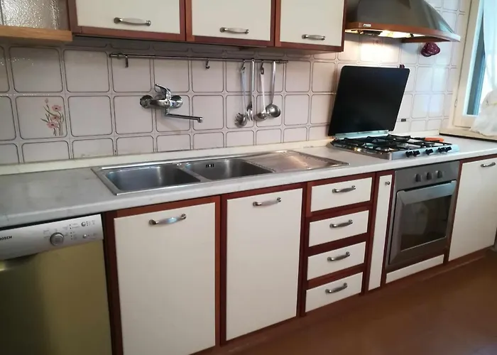 Lina A 500 Mt Dal Mare * Sperlonga