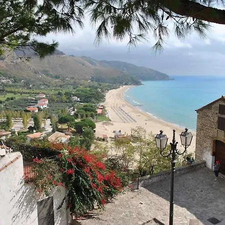 Lina A 500 Mt Dal Mare Casa de Férias *